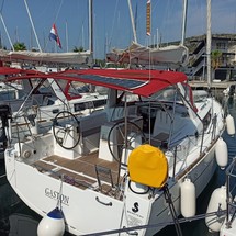 Beneteau Oceanis 35