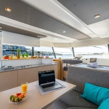 Fountaine Pajot MY 37