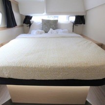 Fountaine Pajot Helia 44