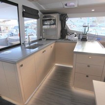 Fountaine Pajot Helia 44