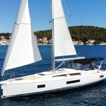 Beneteau Oceanis 51.1