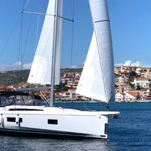 Beneteau Oceanis 51.1