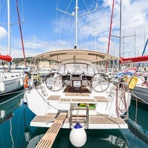 Beneteau Oceanis 48