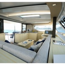 Fountaine Pajot Lucia 40