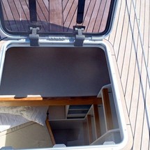 Jeanneau 53