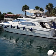 Azimut 46