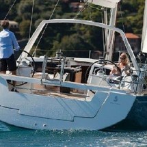 Beneteau Oceanis 48