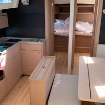 Beneteau Oceanis 46