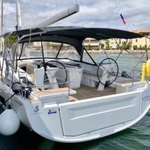 Beneteau Oceanis 46