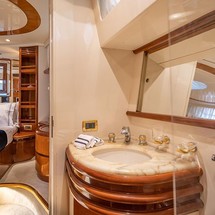Azimut Magellano 74