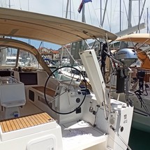 Dufour 412