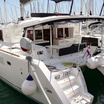 Lagoon 450 F