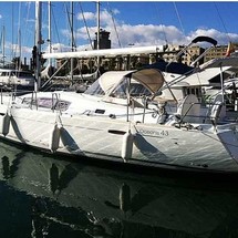 Beneteau Oceanis 43