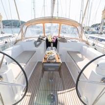 Dufour 445
