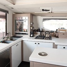 Fountaine Pajot Saona 47