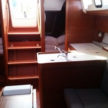 Dufour 350