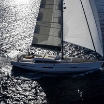 Dufour 560