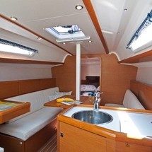 Jeanneau Sun Odyssey 33