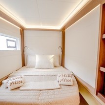 Lagoon 46