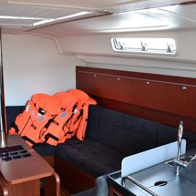 Hanse 415
