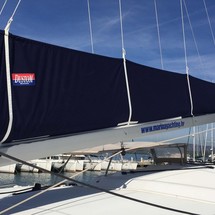 Lagoon 421