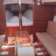 Dufour 350