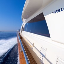 Falcon Yachts 86