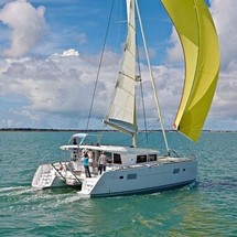 Lagoon 400 S2