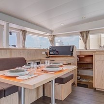 Lagoon 400 S2