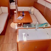 Jeanneau Sun Odyssey 389