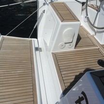 Hanse 385