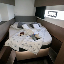 Fountaine Pajot Astrea 42