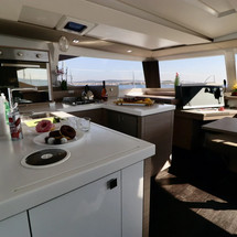 Fountaine Pajot Astrea 42