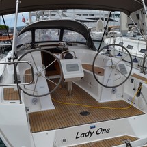 Bavaria CRUISER 34