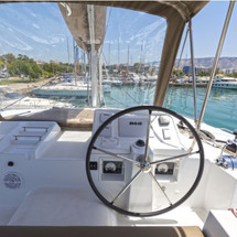 Lagoon 450 F