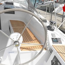 Hanse 415