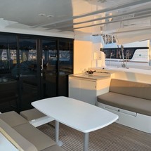 Lagoon 50