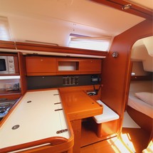 Dufour 405
