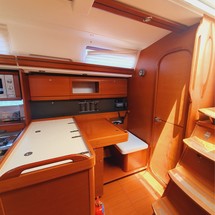 Dufour 405