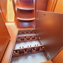 Dufour 405