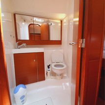 Dufour 405