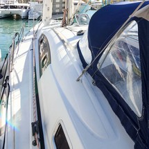 Beneteau Oceanis 43