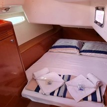 Beneteau Oceanis 43