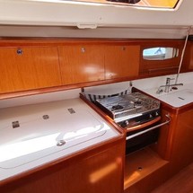 Beneteau Oceanis 43