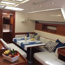 Beneteau Oceanis 50 Family