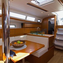 Jeanneau Sun Odyssey 389