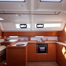 Bavaria Cruiser 51