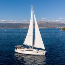 Bavaria Cruiser 51