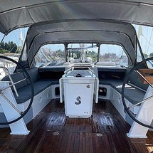 Beneteau Oceanis 51.1