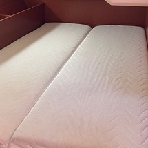 Beneteau Oceanis 41.1